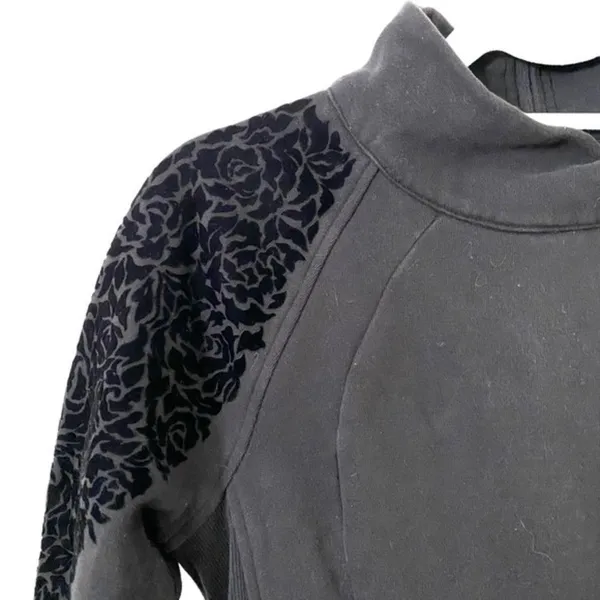 LULULEMON‎ Floral Flock Pullover Sweatshirt Sz 4 - Image 5