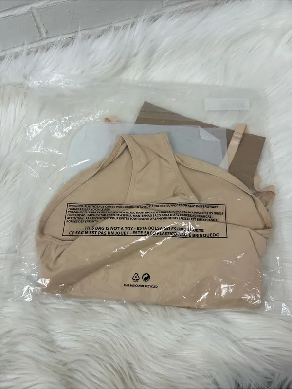 NWT Bloch Nude Ladies Nylon Adjustable Strap Leotard Size L - Image 6