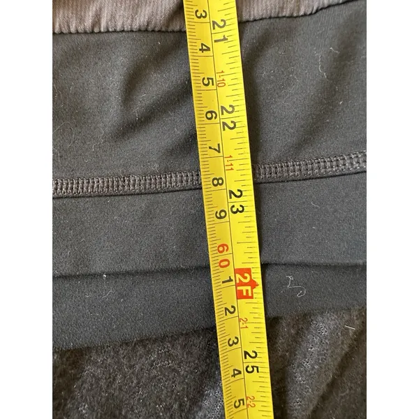 Lululemon Gray Blackish Size 6‎ Athletic Jacket missing zipper - Image 5