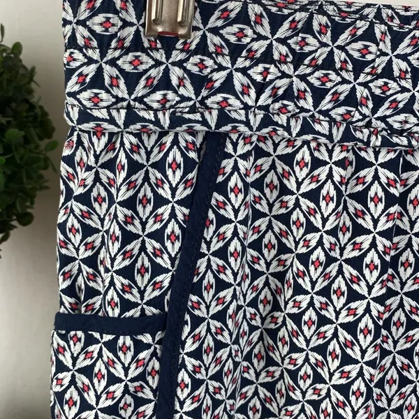 Anthropologie Hei Hei Blue White & Red Print Casual Pants M - Image 4