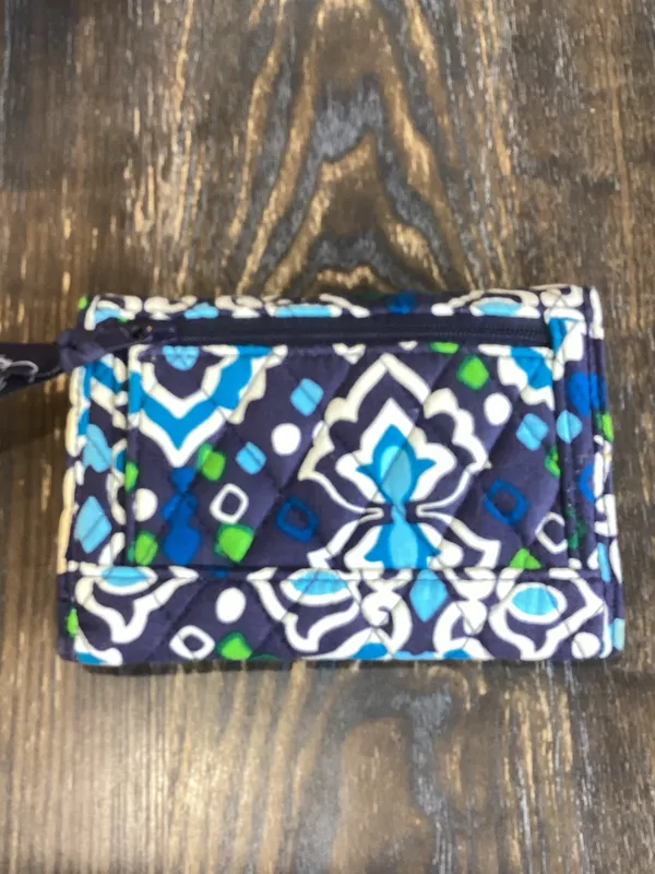 Vera Bradley Quilted Wallet in Ink Blue Medallion Print - Image 2