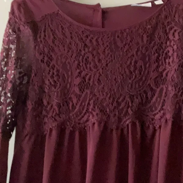 New York & Company Burgundy Lace Women's Top - Image 3