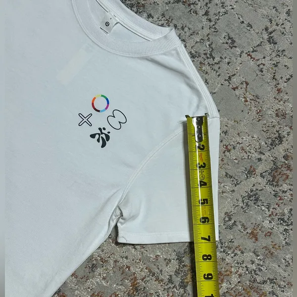 LULULEMON Pride T-Shirt size 0 white - Image 8