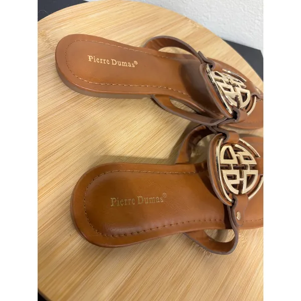 Pierre Dumas Thong Sandal Size 8 Limit-24 Cognac Brown Gold Medallion Flat - Image 4