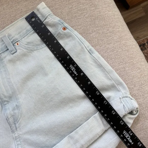 BDG Mom High Rise Denim Shorts Size 28 Light Wash Rolled Cuff Urban Outfitters - Image 8
