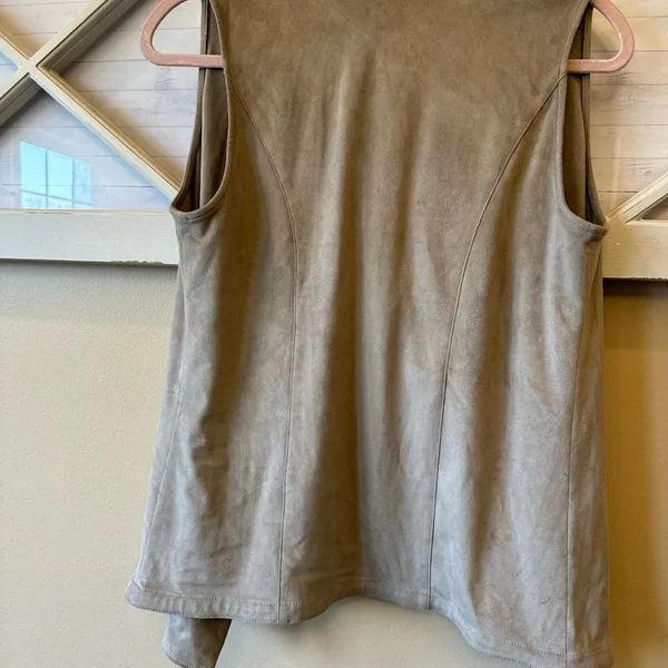 Soft Altar’d State‎ Open Vest Medium Taupe Light Brown Beige - Image 3