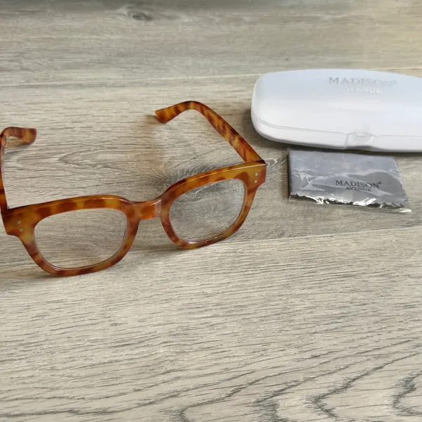 Madison Avenue‎ Blue Light Blocking Glasses Tortoise Square OG 25PL8822B Orange - Image 4