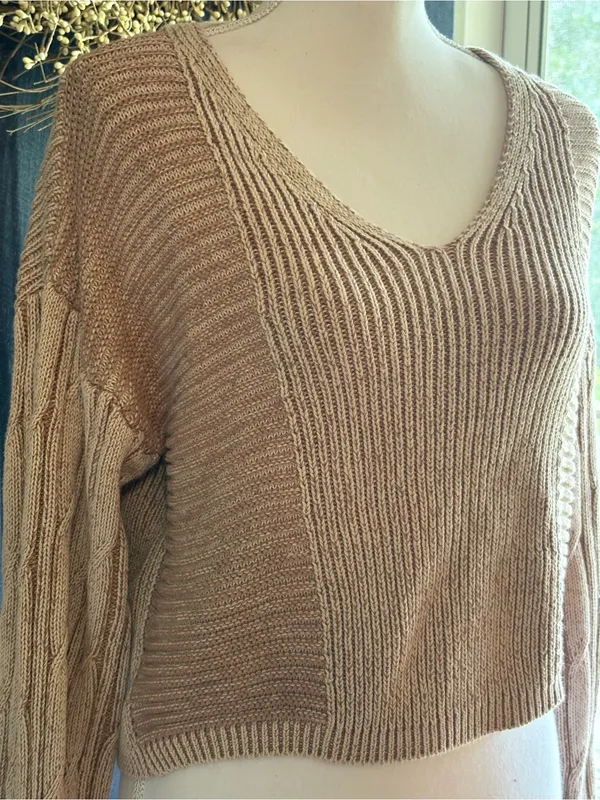 Free People When it rains V-Neck Sweater - Beige size Medium - Image 3