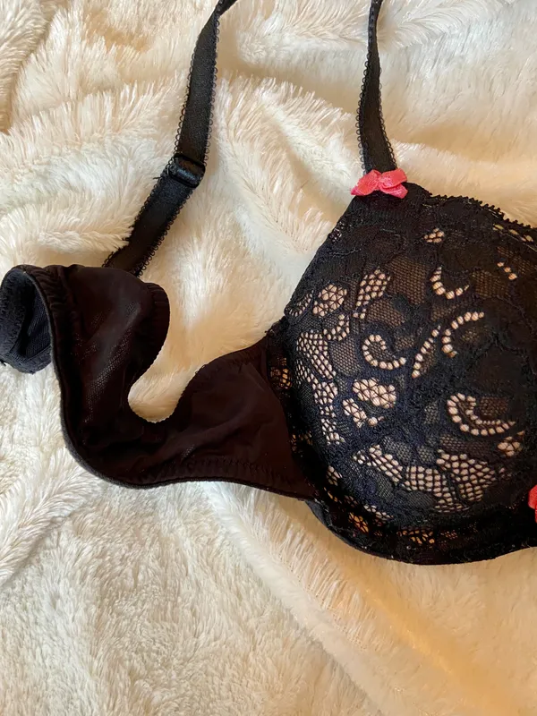 Sexy Black Lace Bra 34A - Image 3