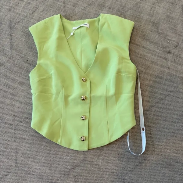 Amanda Uprichard Perrin Lime Pear Button Front Vest Small NWT - Image 2