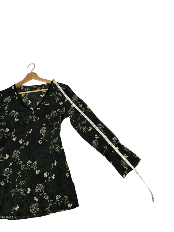 Vintage Y2K New York & Company Sheer Floral Blouse Whimsigoth Bell Sleeve M - Image 10