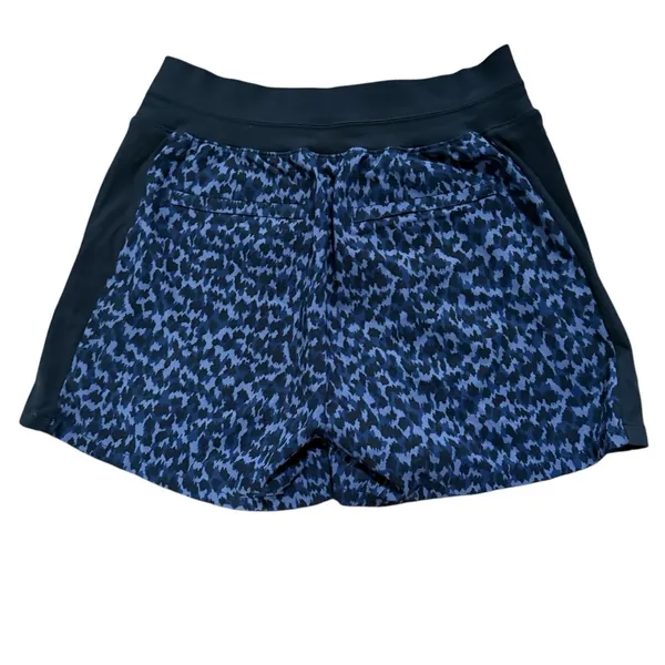 Athleta Brooklyn‎ Printed Shorts - Image 2