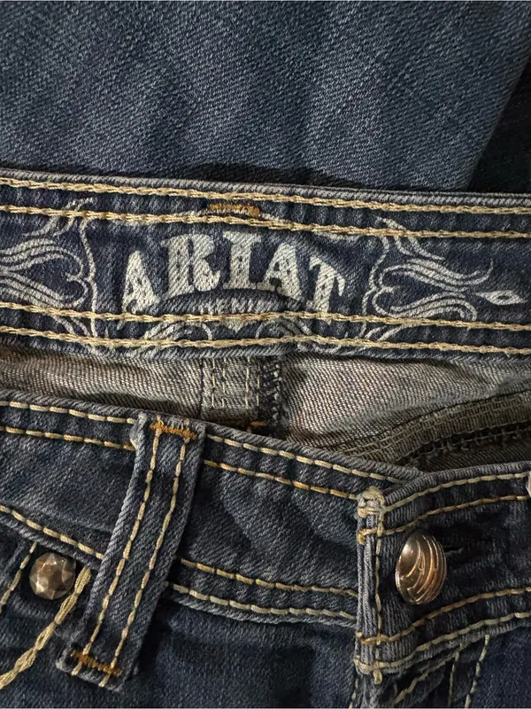 Ariat Mid Rise Embellished Boot Cut Jeans | Size: 28L - Image 5