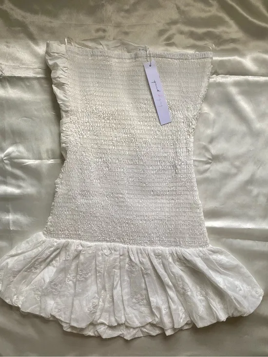 White Rouched Flirty Lined Special Occasion Mini Dress - NEW w/Tags - Image 3
