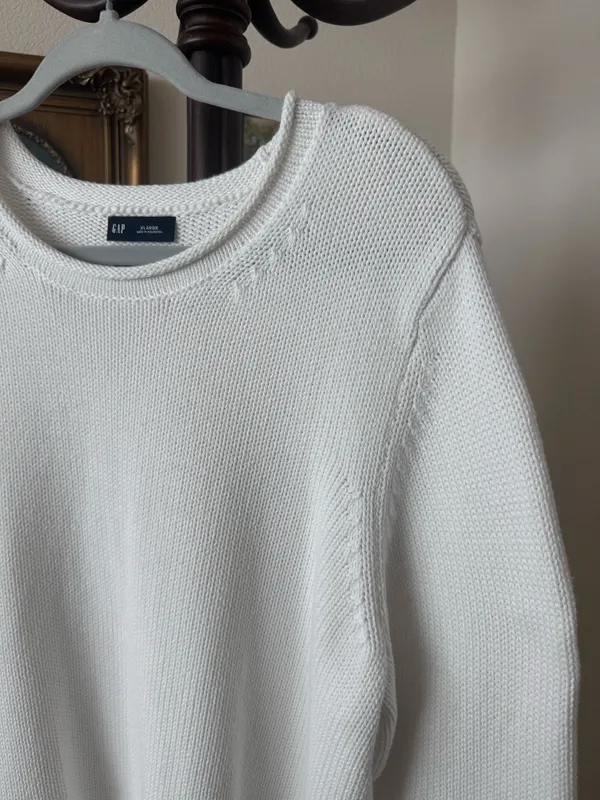 Gap Oversized White 100% Cotton Knit Sweater - Image 3