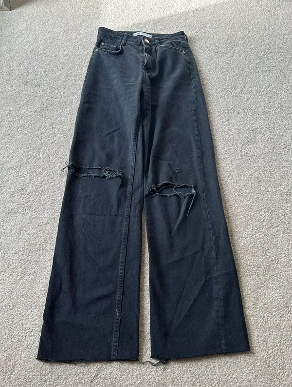 Black Jeans - Image 2