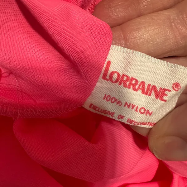 Vintage Neon Pink Nylon Robe Housecoat sz‎ M Floral Embroidery Long MCM grandma - Image 9