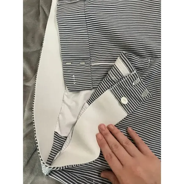 Lane Bryant The Allie SZ 18 Pants Pinstripe‎ Capris Crop Ankle Blue/Gray & White - Image 3
