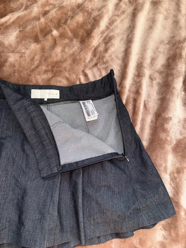 Zara Mini Skirt - Image 5