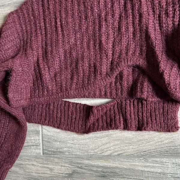 Bani.b burgundy sweater - Image 2