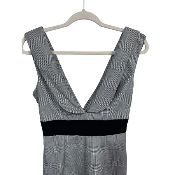 Shein X Women's Plaid Mini Dress Deep V‎ Back Zip Black Waistband XS New - Image 4