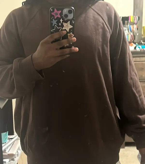 Old Navy Sweatshirt - Image 3