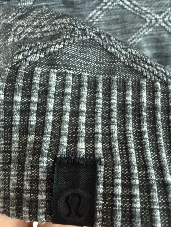 Lululemon Rest Less Pullover Gray Textured Women’s Size 6 Long Sleeve - Image 7