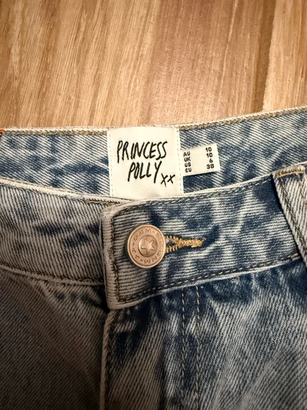 Princess Polly Feel Like Summer Denim Shorts - Image 2