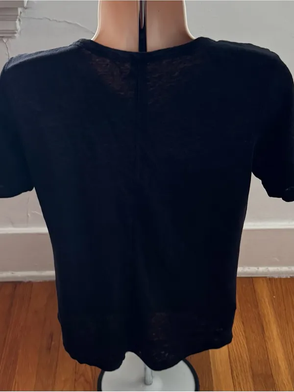 Banana Republic Black 100% linen Short-Sleeve V-Neck Knit t-shirt, size XS - Image 4