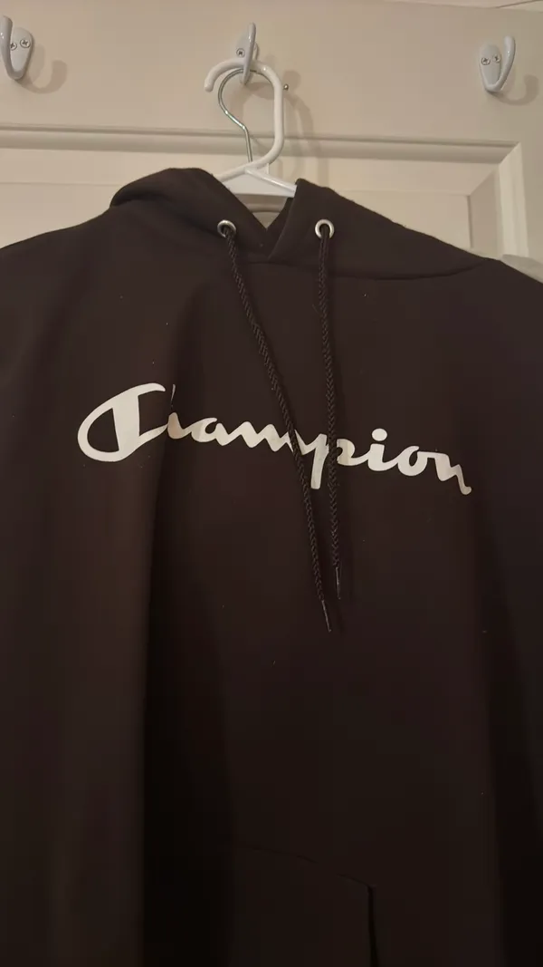 Brown champion hoodie - Image 4
