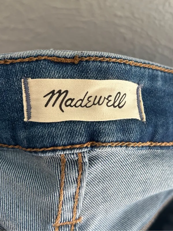 Madewell Plus Skinny Flare Jeans in Elevere Wash Sz 22W - Image 6