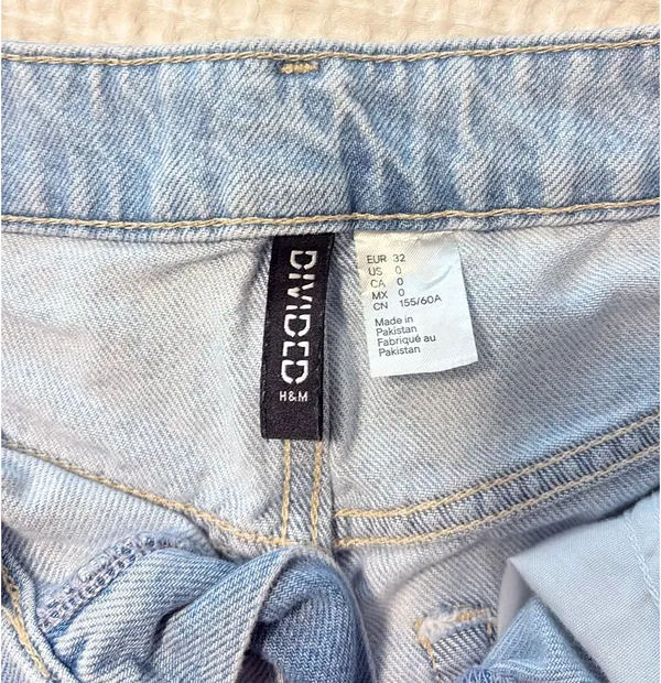 H&M Wide-Leg Jeans High-Waisted - Image 3