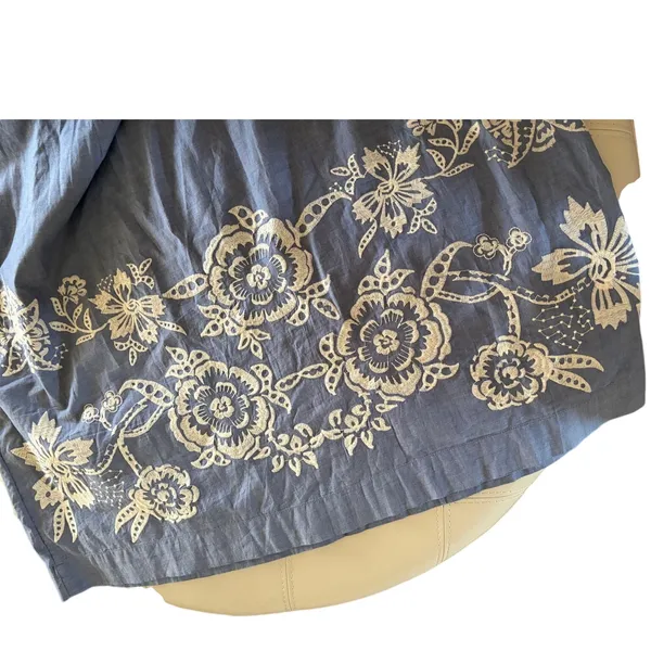 Talbots Chambray Off The Shoulder Shift Dress Embroidered Floral Smocked size 16 - Image 8