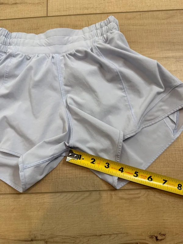 Lululemon Hotty Hot Low Rise Lined Shorts 4” Powder Blue Size 4 Running Swift - Image 9