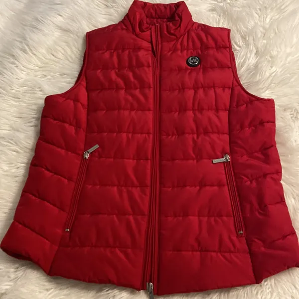 Michael Kors Vibrant Red Outerwear Vest size M excellent condition length 28” - Image 8