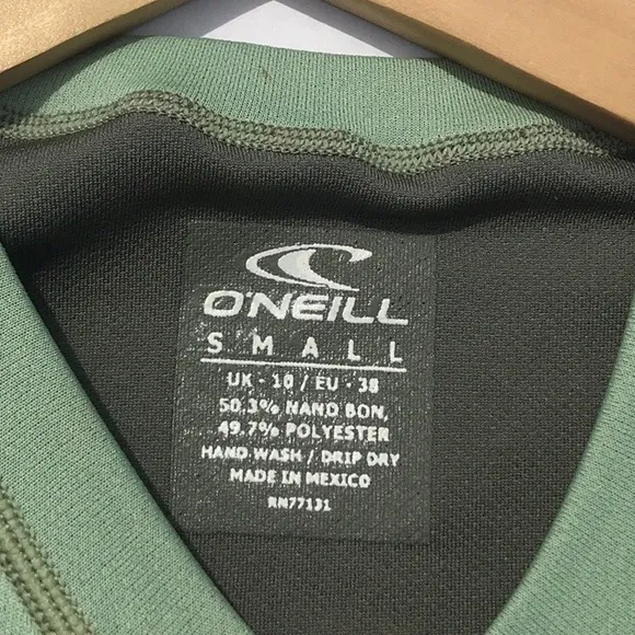 O'Neill Green Butterfly Print‎ Fitted Swim Shirt - Image 3