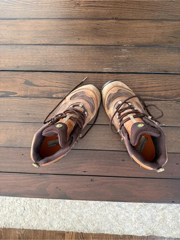 Merrell Women’s Brown Leather Waterproof Vibram Sole Hiking Boots – Size 8.5 - Image 7