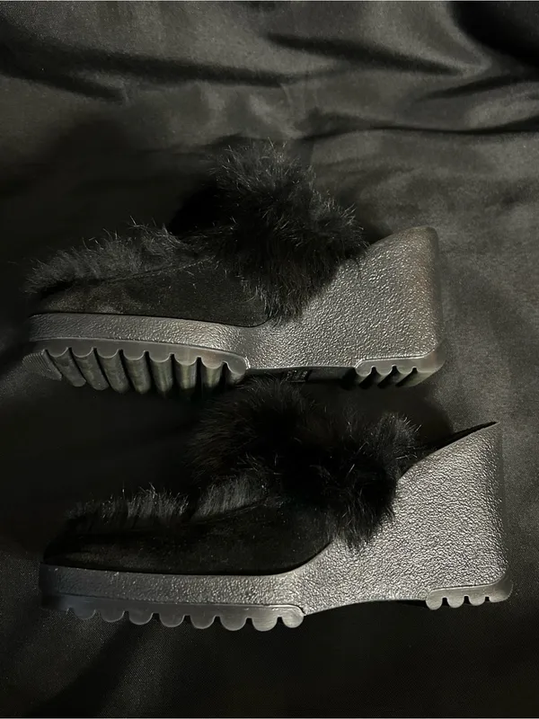Coach Women’s Vintage Kaela Black Genuine Rabbit Fur Suede Platform Slides 7.5 - Image 12