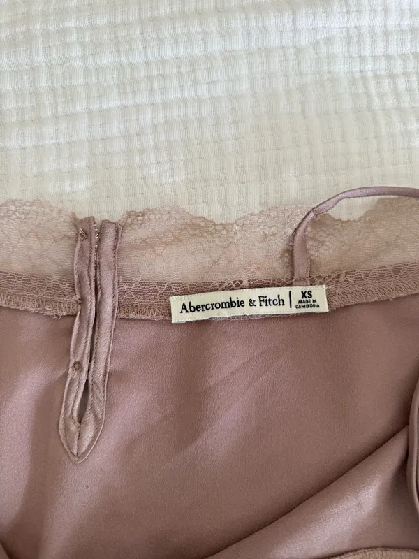 Abercrombie Top Tank Lace Trim - Image 3