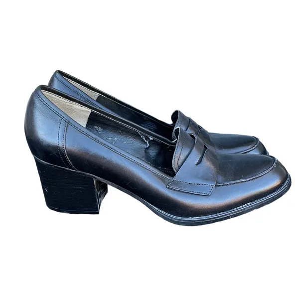Marc Fisher leather heeled loafers - Image 2