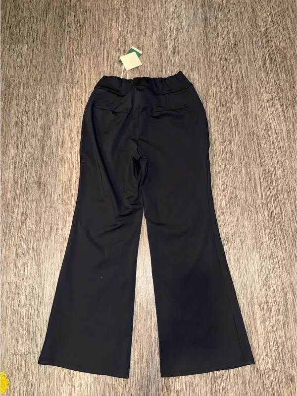 Halara Yoga Pants Flare - Image 3