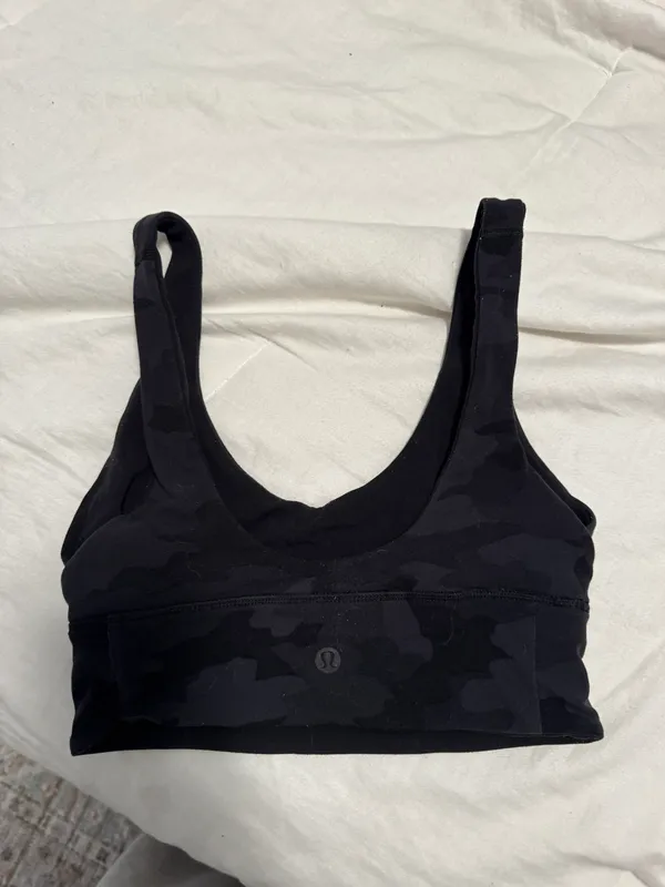 Lululemon black/camo reversible align bra size 2 - Image 4