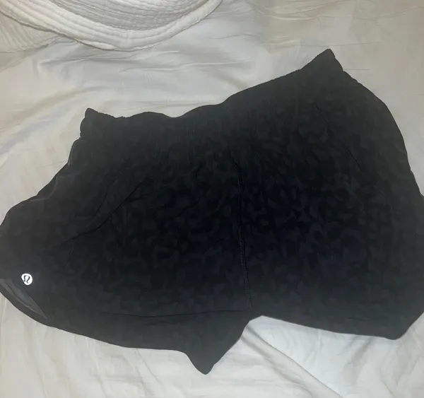 Lululemon Hotty Hot Shorts - Image 2