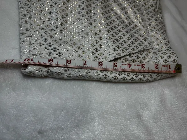 Abercrombie & Fitch Cream Metallic Jaquard Floral Print Trouser Short Size 10 - Image 6