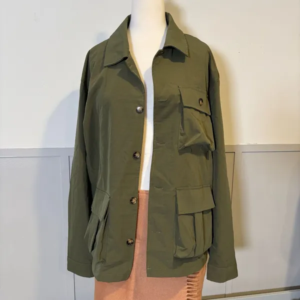 Utility Lightweight  Olive Green Pocket Jacket  Size Large - Image 10