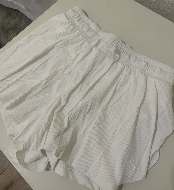 Target White Flowy Shorts - Image 2