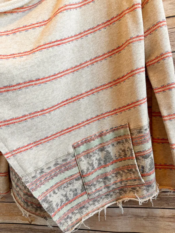 Billabong Raw Hem Southwestern Open Front Sweatshirt Cardigan Size Small - Image 4