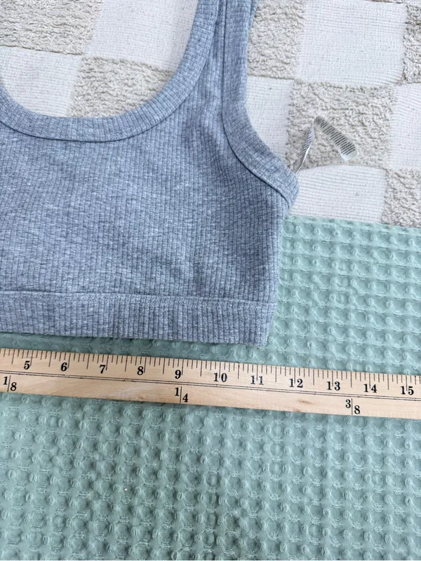 ALO Yoga‎ Blissful Gray Ribbed Scoop Bralette size S - Image 3