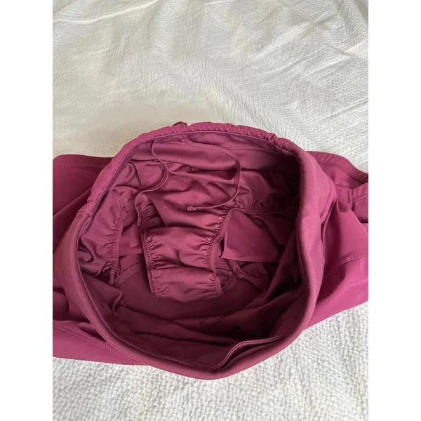 Nike Wms dri fit sz S high waisted running shorts - Image 4