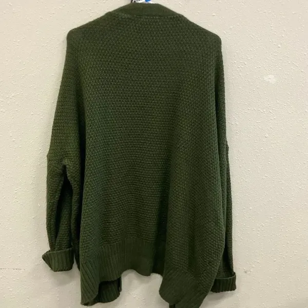 Betseys boutique shop Olive Green Pocket Knit Cardigan small 740 - Image 5